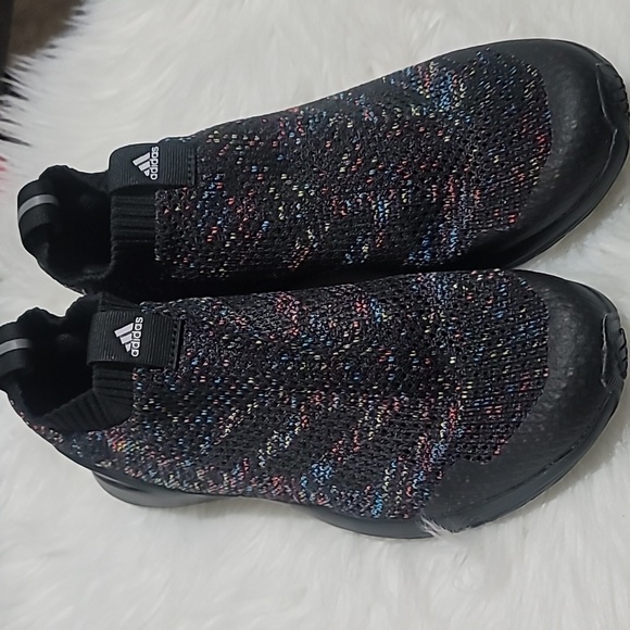 Addias - Picture 2 of 5